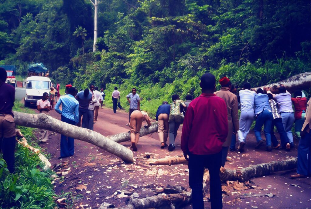 Chapter 2. Hitch hiking 6000 km across Africa pict0060 nero ai photo restoration descratch colorize fb