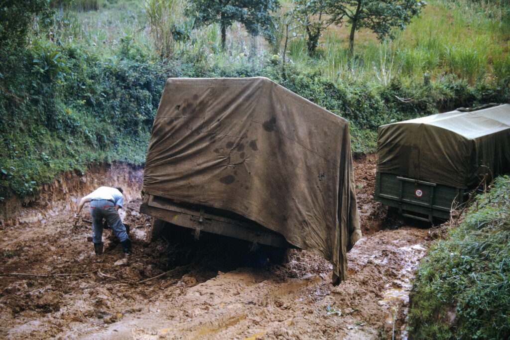 Chapter 2. Hitch hiking 6000 km across Africa exif hdl id 1