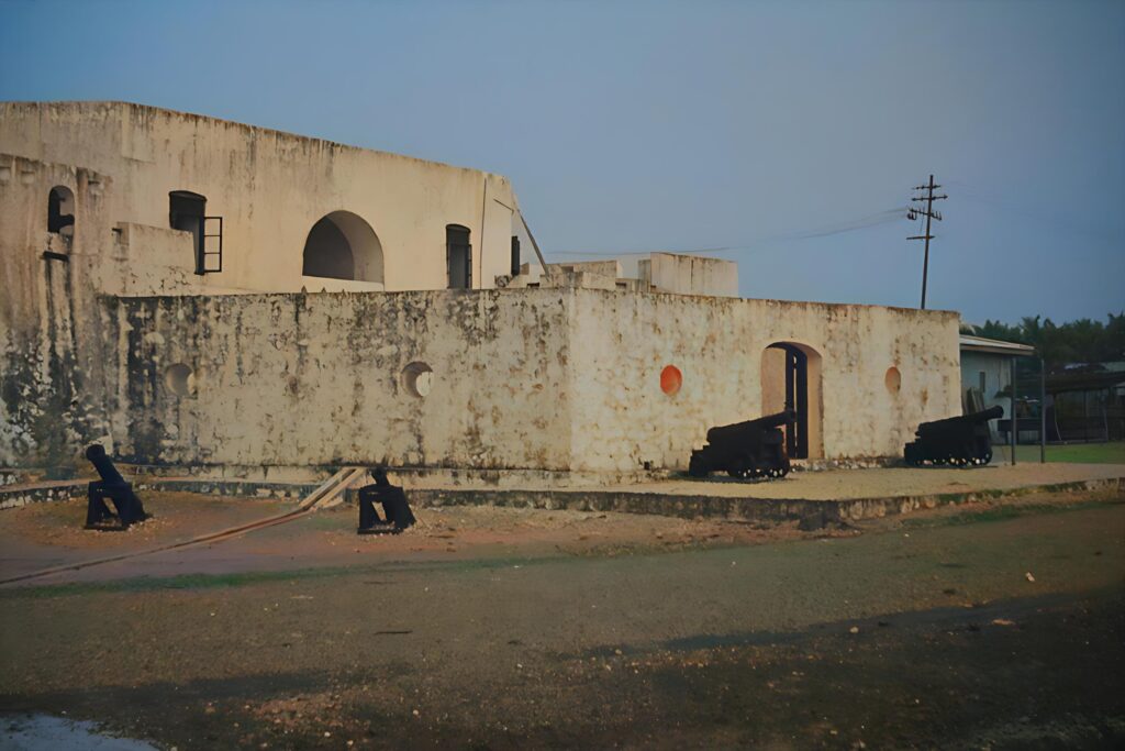 First Encounter with the Tropics: Côte d’Ivoire pict0160 nero ai photo restoration descratch colorize fb
